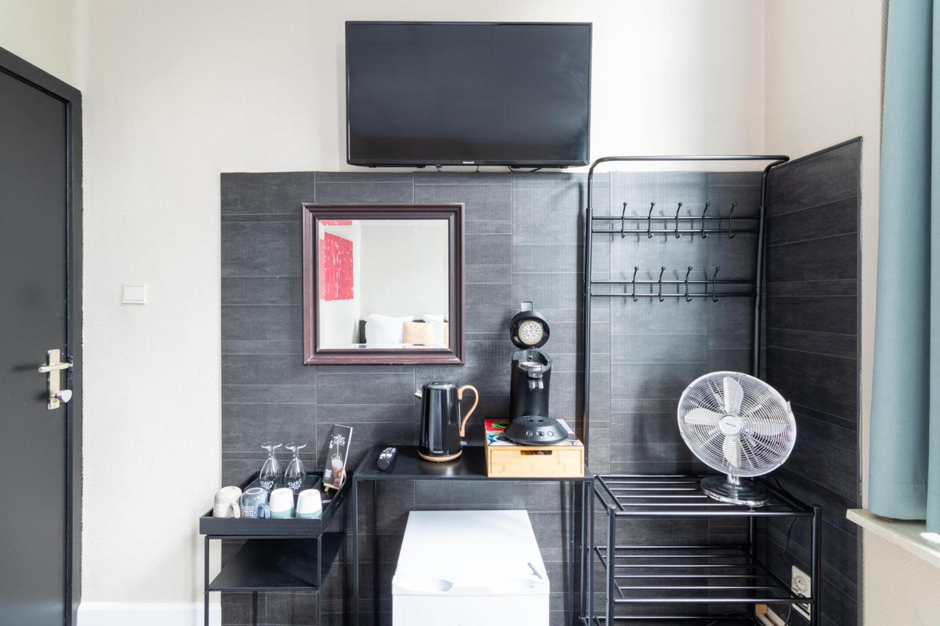 Hotel Entree - Canal View บรูจส์ ภายนอก รูปภาพ
