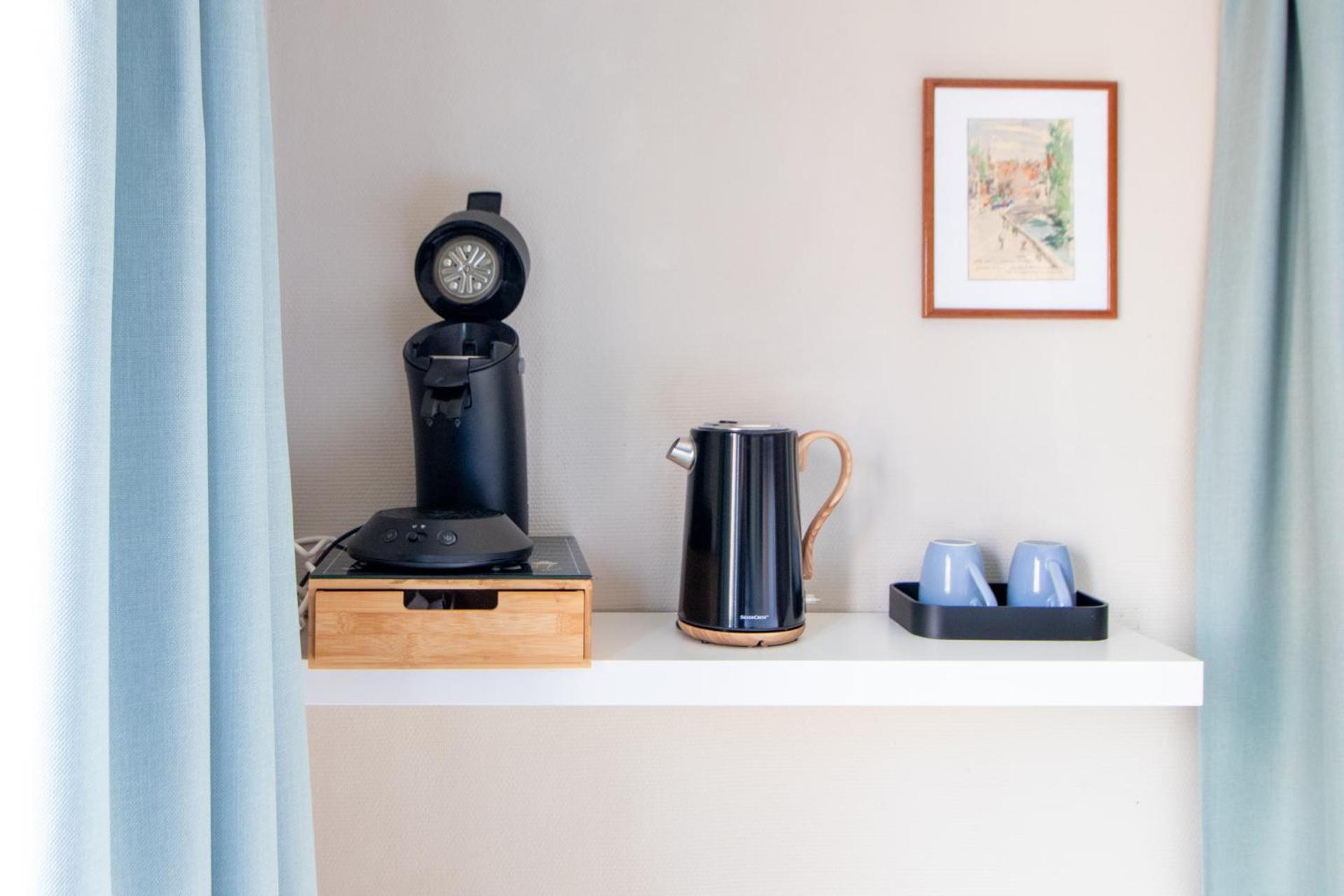 Hotel Entree - Canal View บรูจส์ ภายนอก รูปภาพ