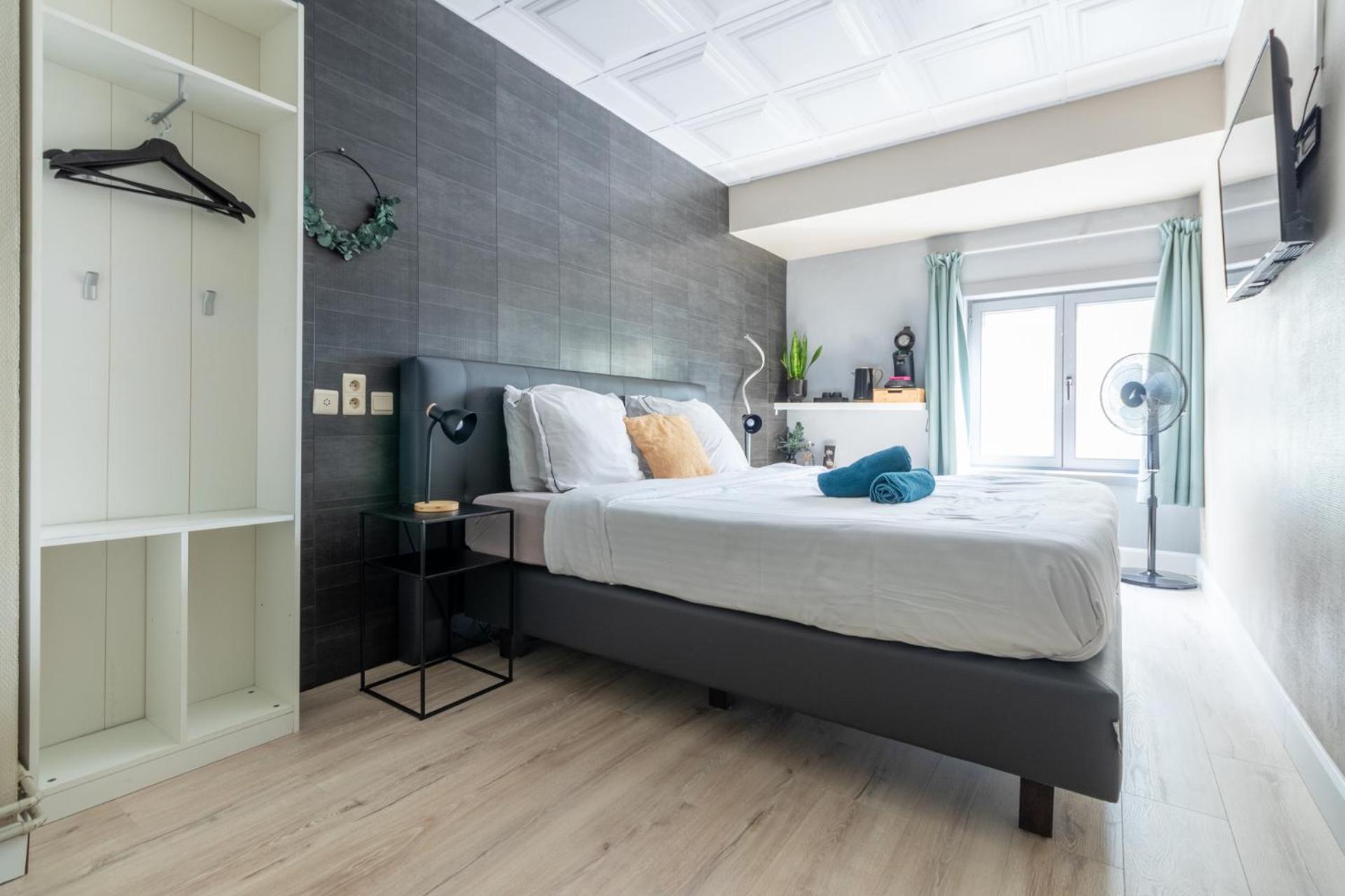 Hotel Entree - Canal View บรูจส์ ภายนอก รูปภาพ